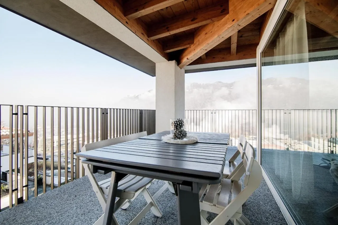 White Attic - By Myhomeincomo Camnago Volta Appartement